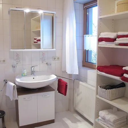 Ferienwohnung アパート ジークスドルフ